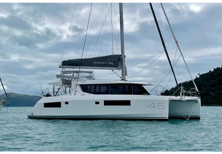 Leopard 45 Lefkas harbour | Celavie III