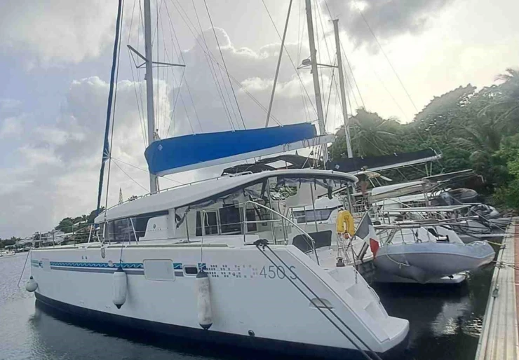 Lagoon 450 S Le Marin | Belle
