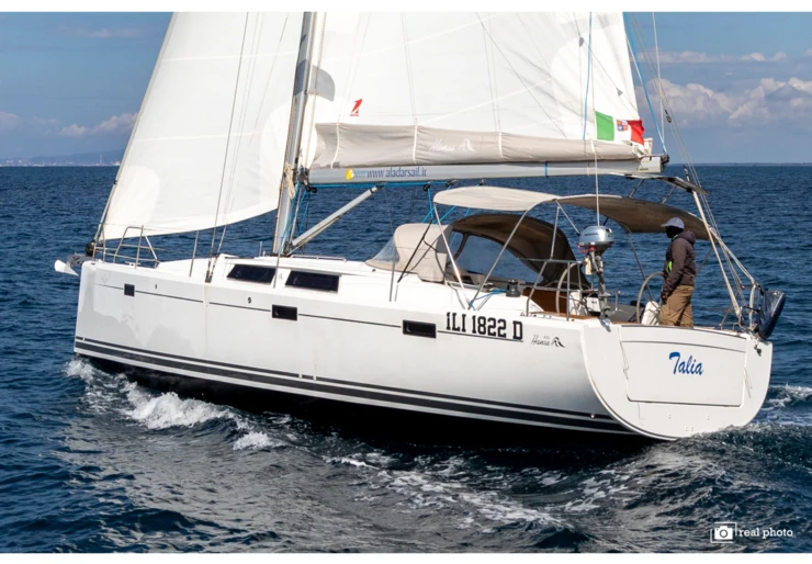 Hanse 415 Puntone - Marina di Scarlino | Talia -  Solar Panel