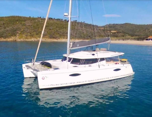 Helia 44