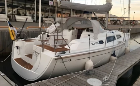 Hanse 325