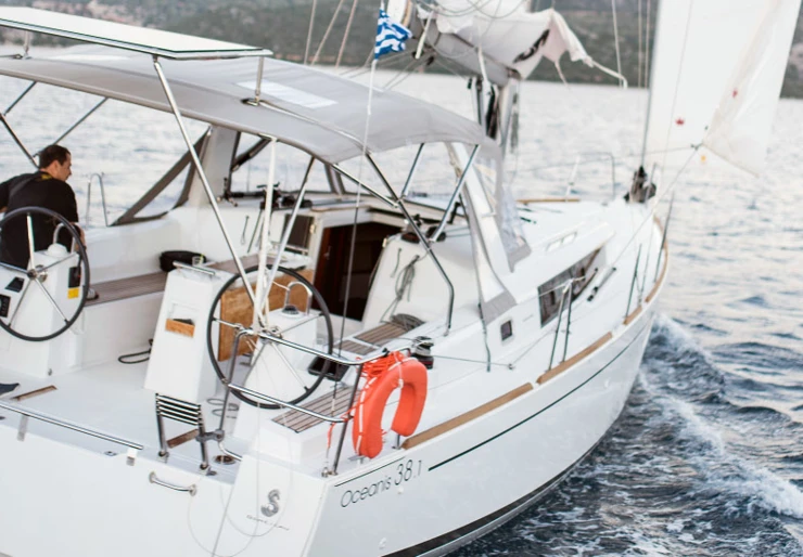 Oceanis 38.1 Nea Peramos nel Golfo Saronico | SIRINA "Sails 2025"