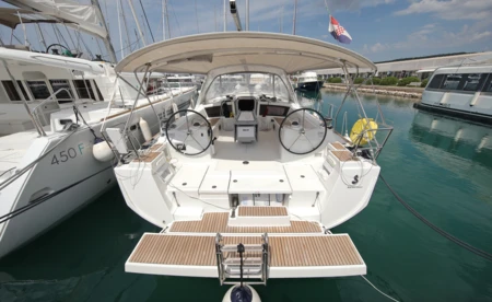 Oceanis 48