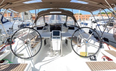 Sun Odyssey 419