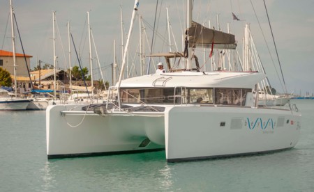 Lagoon 39