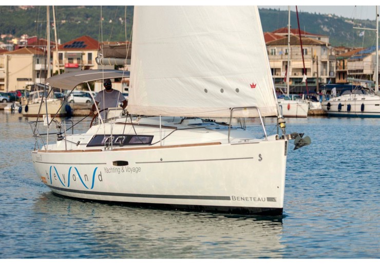 Oceanis 31 Hafen von Lefkada | Moody Blues