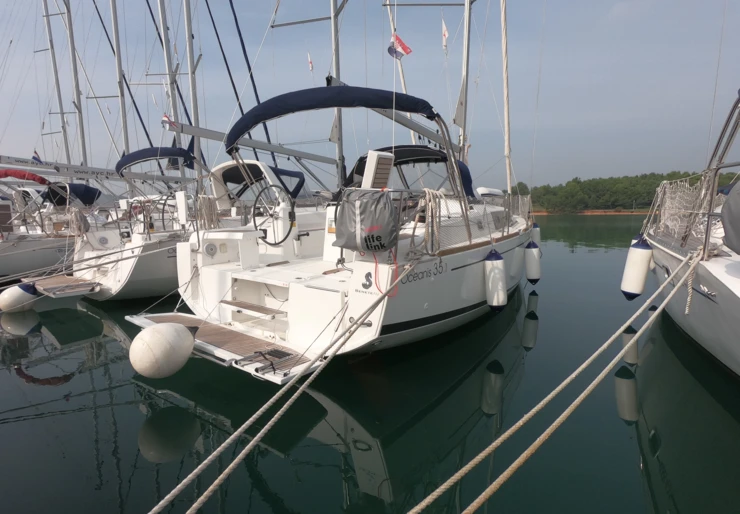 Oceanis 35.1 Medulin | Abeona