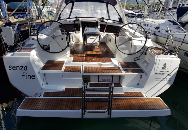Oceanis 48 Portorosa | Senza Fine )   ( A/C and Generator