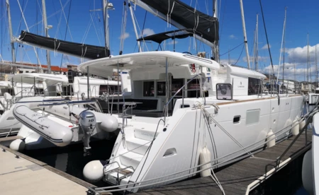 Lagoon 450 F