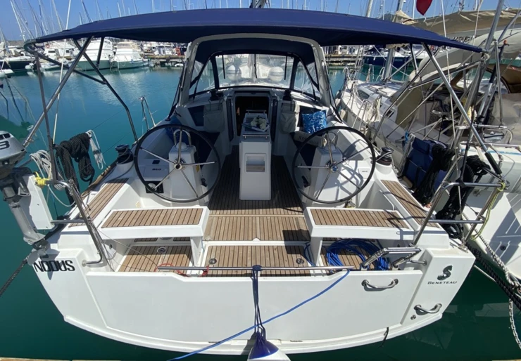 Oceanis 35.1 Cala de Medici | Nodus