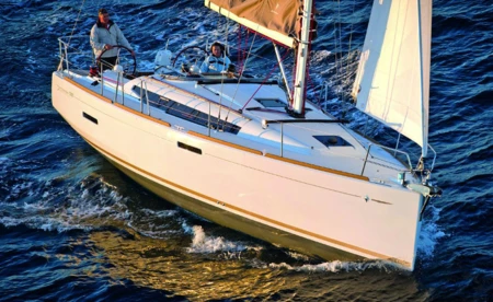 Sun Odyssey 389
