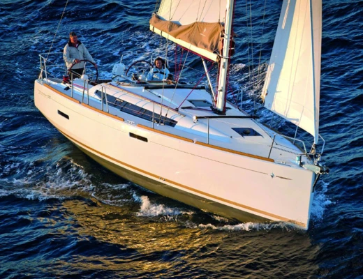 Sun Odyssey 389