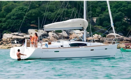 Oceanis 40