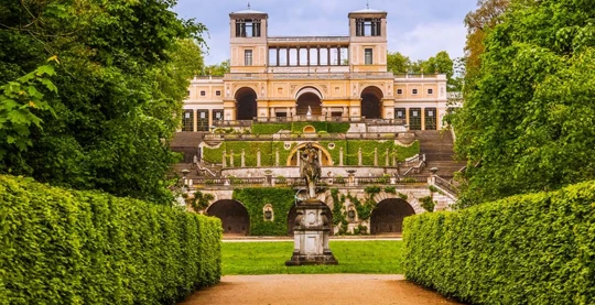 Tour of Sanssouci Palace and its gardens