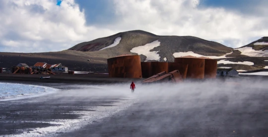 Tour of Deception Island