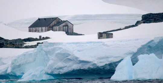 Tour of Detaille Island
