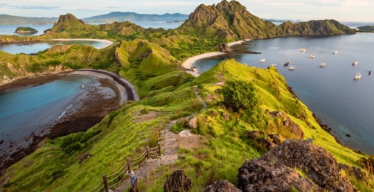 Escursione sulla vetta dell’isola di Padar