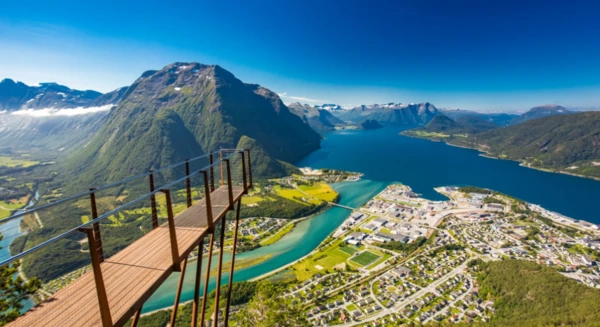 Randonnée jusqu'au point de vue de Rampestreken