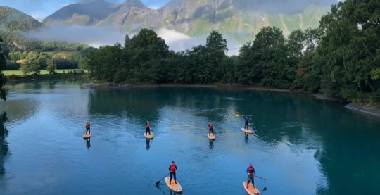 Stand-up paddle à Åndalsnes