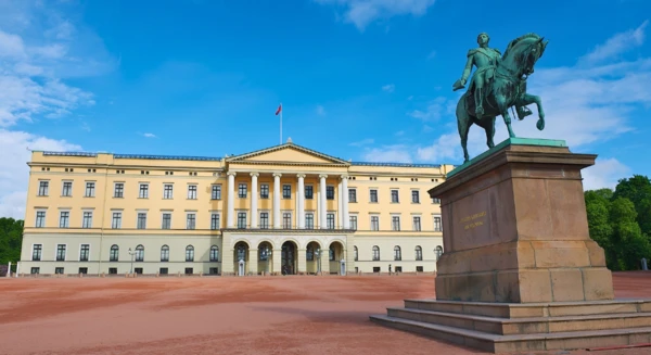 Visite du  palais royal d'Oslo