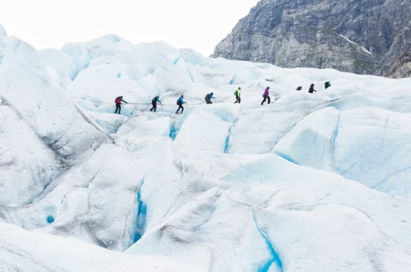 Randonnée sur le glacier de Tunsbergdalsbreen