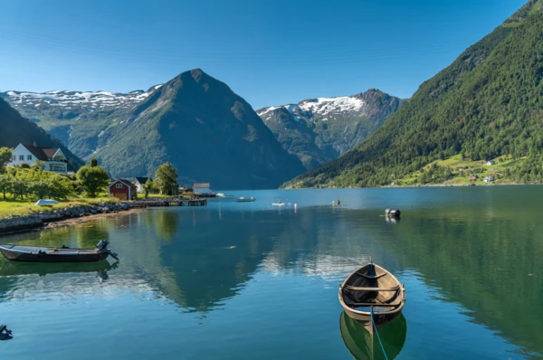 Visite du village de Balestrand
