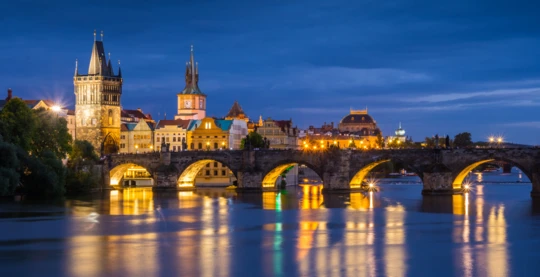 Praga di notte