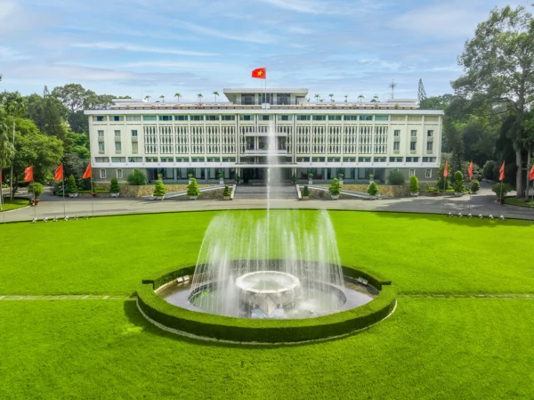 Visite du palais de la réunification