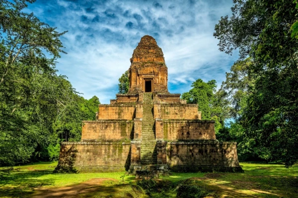 Visite de Baksei Chamkrong
