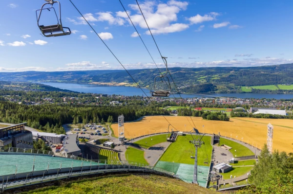 Découverte des tremplins de saut à ski de Lillehammer