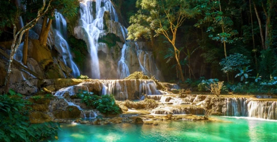 Visite de la cascade de Kaung Si