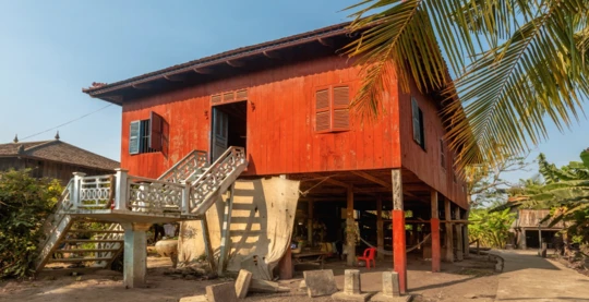 Visite du village sur pilotis