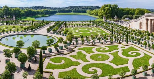The gardens of Versailles, a walk in the footsteps of Le Nôtre