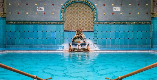 Visitar los baños Gellert