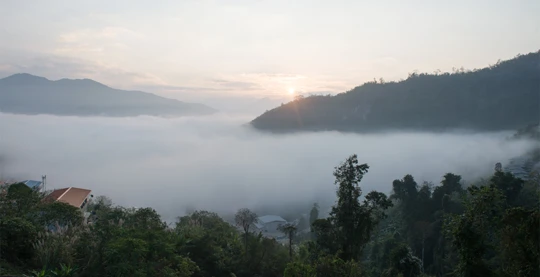 Visite du barrage de Xayabouri