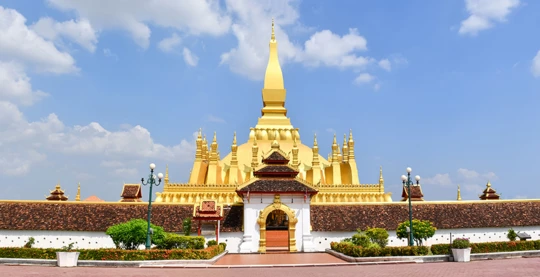 Visite du stupa Pha That Luang