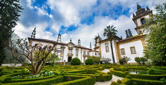 Vila Réal et la Casa de Mateus