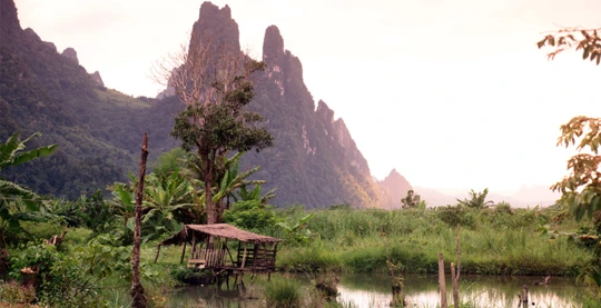 Promenade à Ban Khok Fark