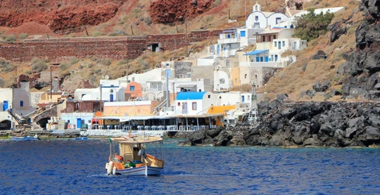 Promenade sur l’île de Thirassía