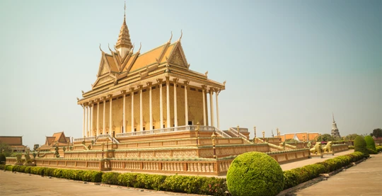Besuch der Vipassana Dhura Pagode