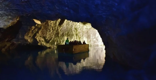 Excursion à la mine de marbre de Bergtatt