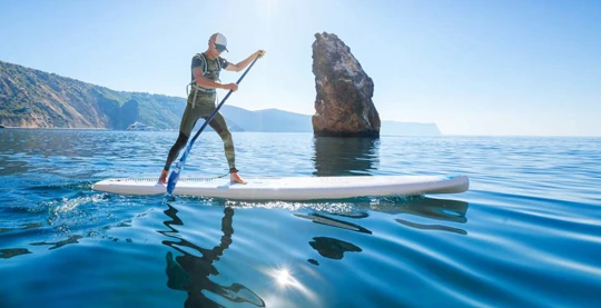 Ausflug mit dem Stand-up-Paddle