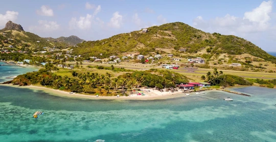 Farniente e barbecue sull'isola di Mayreau