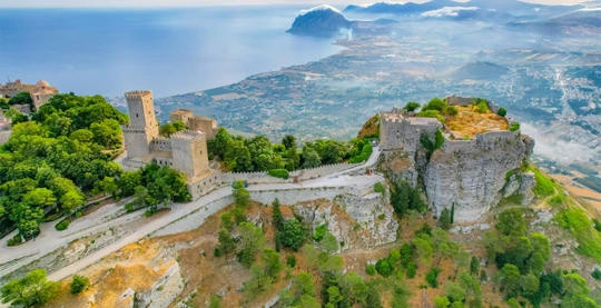 Visita alla città medievale di Erice