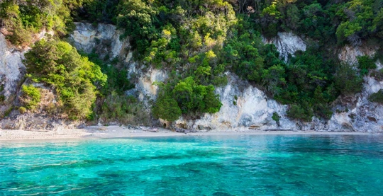 Visite du Lagon Bleu