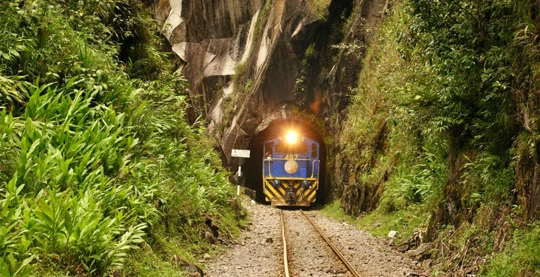 Trajet en train vers le Machu Picchu
