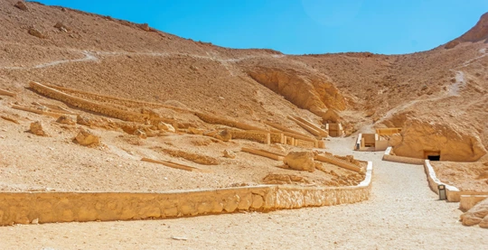 Besuch des Tals der Königinnen