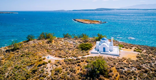 Immersion in the heart of the Cyclades, Amorgos, Milos, Paros and Hydra