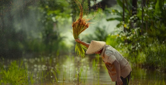 Passeggiata nel villaggio di Pha Liep