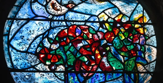 Descubra la vidriera única de Marc Chagall en Sarrebourg